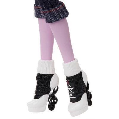 Monster High Boo-riginal Creeproduction Operetta Doll With Diary, Doll Stand And Pet 6 Monster High Boo-riginal Creeproduction Operetta Doll With Diary, Doll Stand And Pet - Image 4