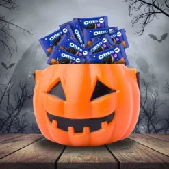 Oreo Halloween Green And Orange Creme Chocolate Sandwich Cookies - 7.14oz/14ct -Target GUEST 2a940791 471b 491a b7ae 66098e24b068