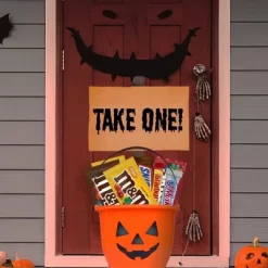 Mars 12/24 Pack M&M's, Peanut M&M's, Snickers, 3 Musketeers, Skittles & Starburst Full Size Individually Wrapped Candy Bars Bulk Assortment -Target GUEST 44e55fd7 cdfa 4667 b156 0e7fbf0572be