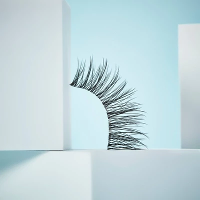 Ardell Light As Air False Eyelashes With Duo Pipette - No 522 - 4ct 5 Ardell Light As Air False Eyelashes With Duo Pipette - No 522 - 4ct - Image 3