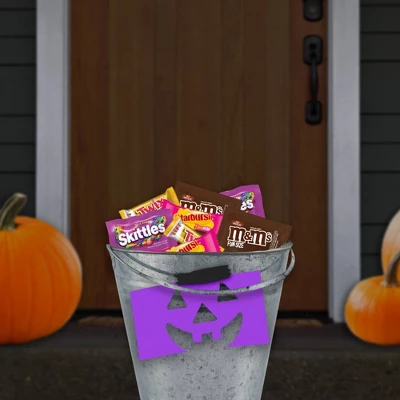 Mars M&M's, Skittles, Starburst, Twix Halloween Candy Variety Pack - 34.22oz/85ct 6 Mars M&M's, Skittles, Starburst, Twix Halloween Candy Variety Pack - 34.22oz/85ct - Image 4