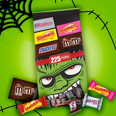 Mars M&M's, Snickers, Starburst & 3Musketeers Halloween Variety Pack - 67.97oz/225ct 3 Mars M&M's, Snickers, Starburst & 3Musketeers Halloween Variety Pack - 67.97oz/225ct