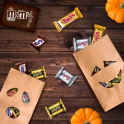 Mars M&M's, Snickers, Twix, 3Musketeers, & Milky Way Halloween Variety Bag - 77.63oz/250ct -Target GUEST 70e26bfc 6196 4080 b0e4 fdd167b35ecb