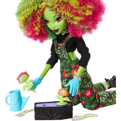 Monster High Fearbook Venus McFlytrap Fashion Doll With Yearbook And Unearthed Club Accessories 4 Monster High Fearbook Venus McFlytrap Fashion Doll With Yearbook And Unearthed Club Accessories - Image 2