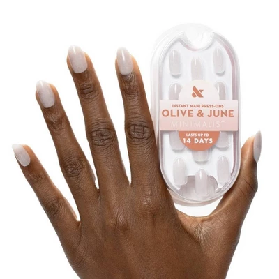 Olive & June Press-On Fake Nails - Minimalist - Milky Microglitter - M Oval - 42ct 3 Olive & June Press-On Fake Nails - Minimalist - Milky Microglitter - M Oval - 42ct