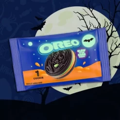 Oreo Halloween Green And Orange Creme Chocolate Sandwich Cookies - 7.14oz/14ct -Target GUEST ad4a621b 5169 44f6 ab38 28666ae384de 1