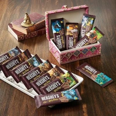 HERSHEY'S Milk Chocolate Harry Potter Halloween Candy Bars - 9.3oz/6ct 7 HERSHEY'S Milk Chocolate Harry Potter Halloween Candy Bars - 9.3oz/6ct - Image 5