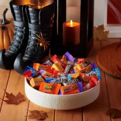 Hershey's Halloween Chocolate Miniatures Variety Pack - 145pc/55.56oz -Target GUEST f2c8c9d3 1379 4178 85aa d7877c0d3082