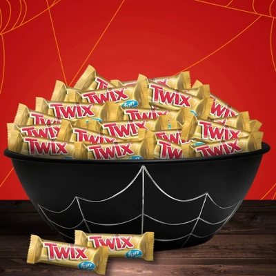 Twix Halloween Chocolate Caramel Cookie Bars Fun Size - 18.28oz 6 Twix Halloween Chocolate Caramel Cookie Bars Fun Size - 18.28oz - Image 4
